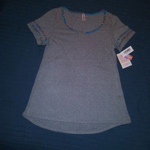 LuLaRoe Classic T X-Small (0-2)